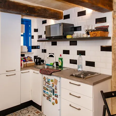 75 St Christopher Street,