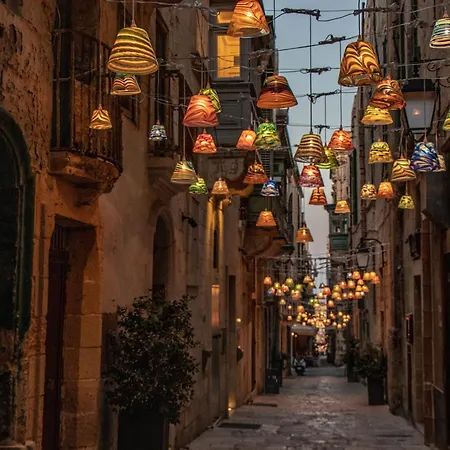 75 St Christopher Street, Apartment Valletta