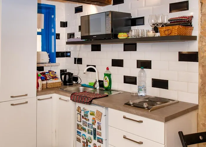 75 St Christopher Street,